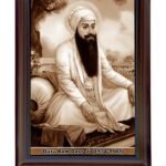 Dhan Dhan Sri Guru Ram Das Ji's Photo With Brown Frame